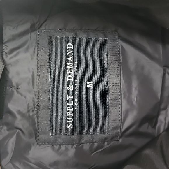 NWOT Supply & Demand Men's Puffer Vest Black Size Medium​ - Picture 4 of 10